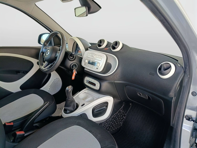 10 - smart forfour Forfour 1.0 Passion 71cv