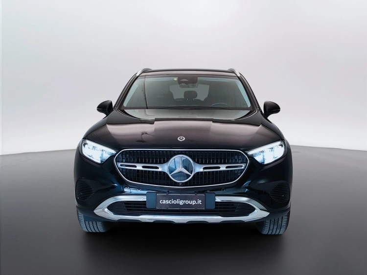 2 - Mercedes-Benz GLC 220 d Advanced Plus 4matic auto