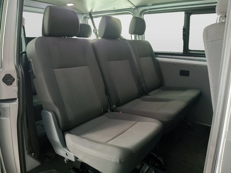12 - Volkswagen T6.1 Transporter 30 T6.1 Transporter 30 2.0 tdi 110cv kombi Business p.c.