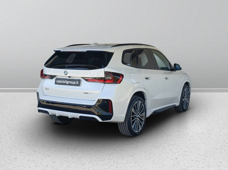 4 - BMW X1 X1 xdrive23d mhev 48V MSport Edition Signature auto