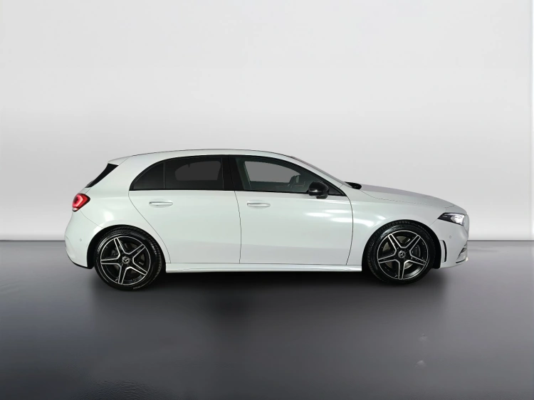 3 - Mercedes-Benz Classe A 180 d Premium auto