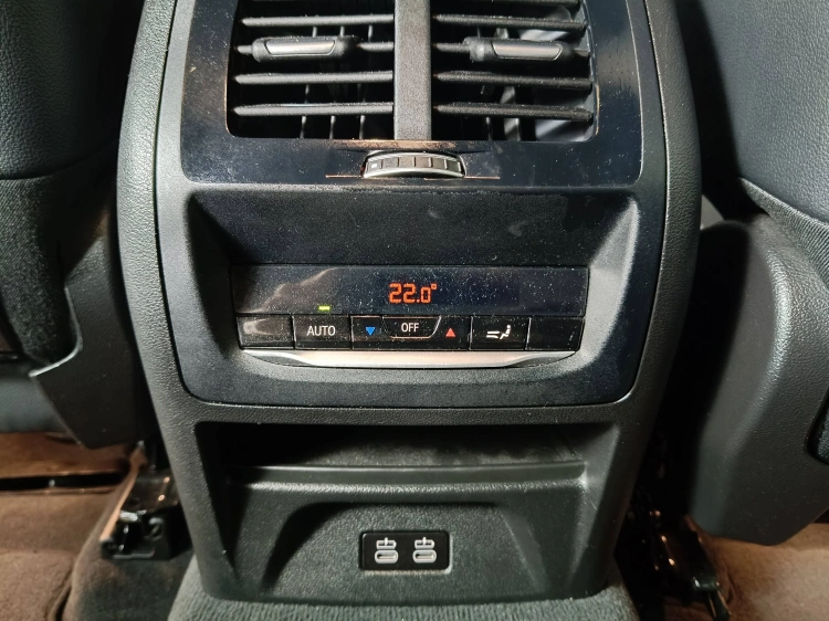 17 - BMW X4 X4 xdrive20d xLine auto my19