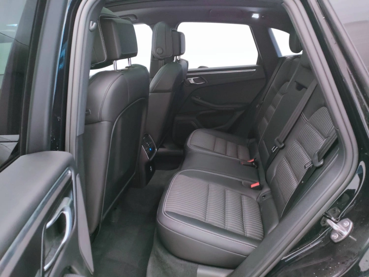 11 - Porsche Macan Macan 2.0 T 265cv pdk