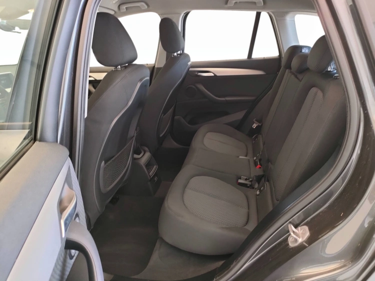 10 - BMW X1 X1 sdrive16d
