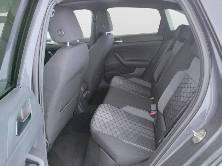12 - Volkswagen Taigo Taigo 1.0 tsi R-Line 115cv dsg