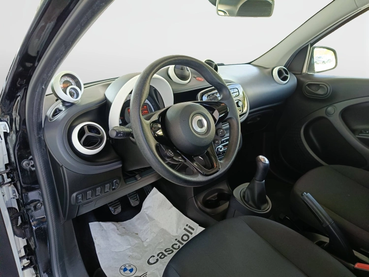 7 - smart forfour Forfour 1.0 Youngster 71cv my18