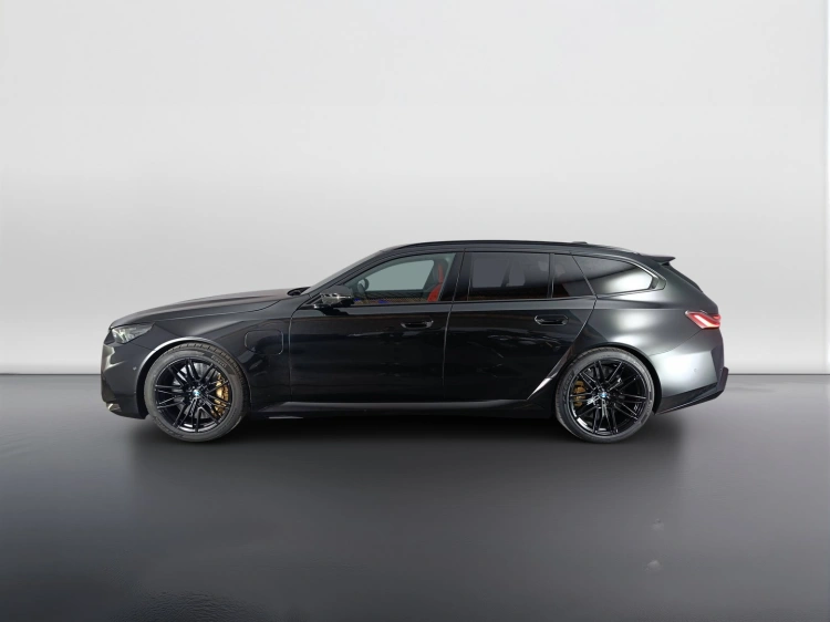 6 - BMW M M5 M5 Touring