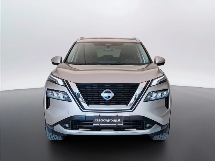 2 - Nissan X X-Trail 1.5 mhev Tekna 2wd xtronic 7p.ti