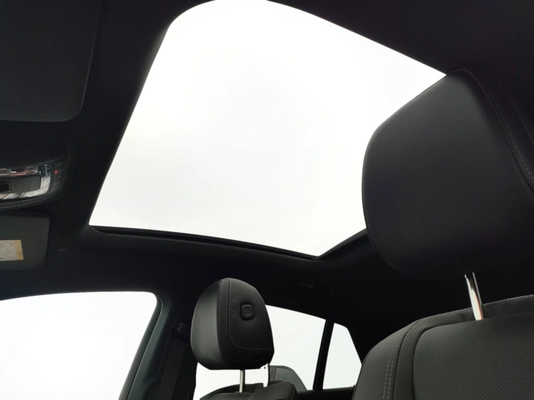 10 - Mercedes-Benz GLE GLE 300 d 4MATIC Coupe