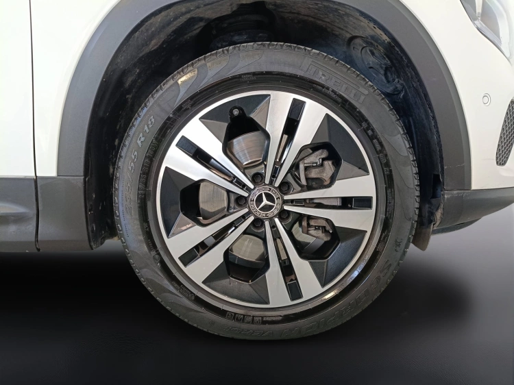 22 - Mercedes-Benz GLB 200 d Sport Plus 4matic auto
