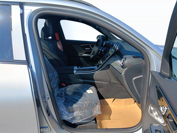 11 - Mercedes AMG GLC Mercedes-AMG GLC 43 4MATIC