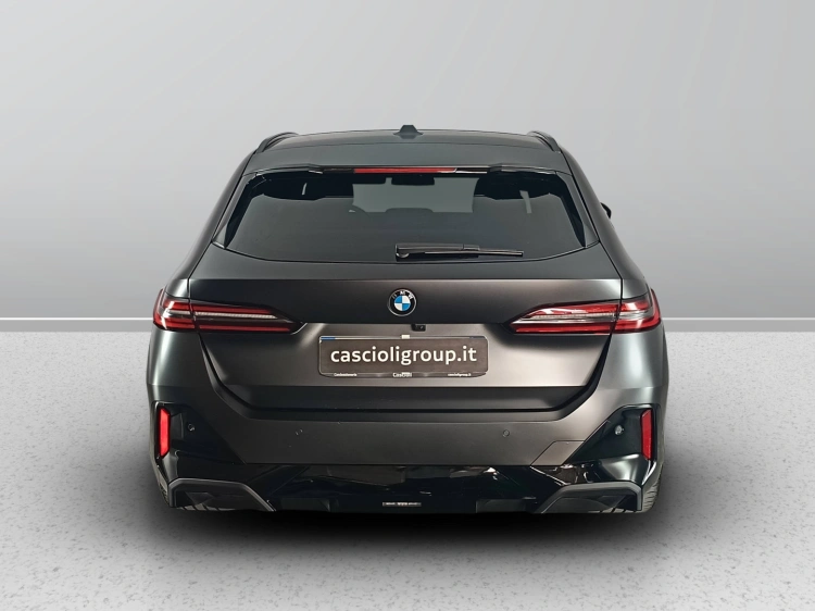 5 - BMW Serie 5 520d Touring 48V xdrive MSport Pro auto