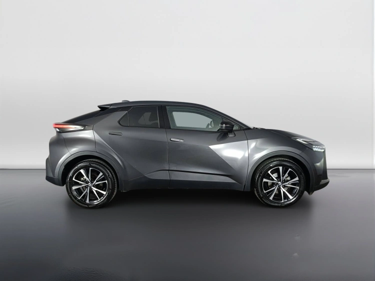 3 - Toyota C-HR C-HR 2.0 hv Trend fwd e-cvt