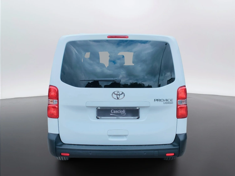 4 - Toyota Professional Proace Verso 2024 Proace Verso 2.0d 144cv S&S L2 Lounge D 9p.ti
