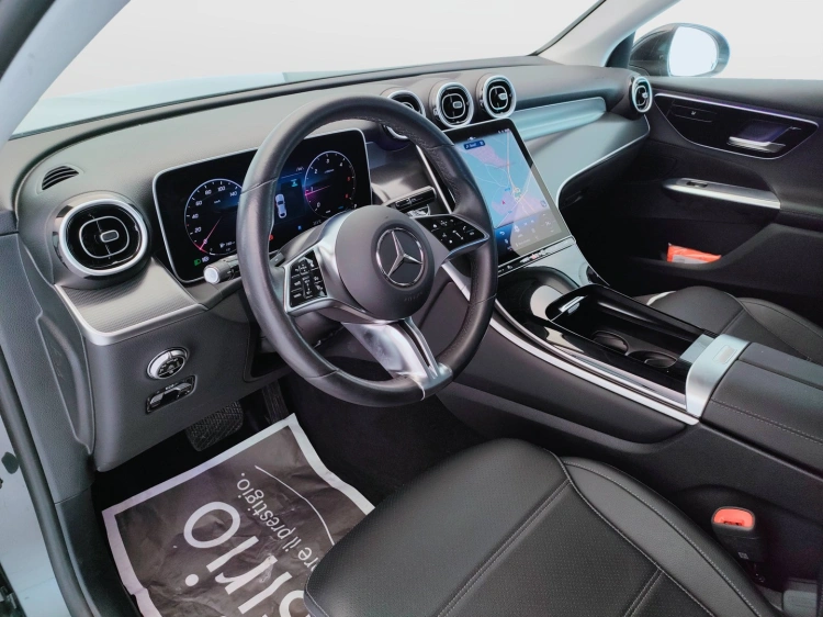 18 - Mercedes-Benz GLC Coupe 220 d Advanced 4matic auto