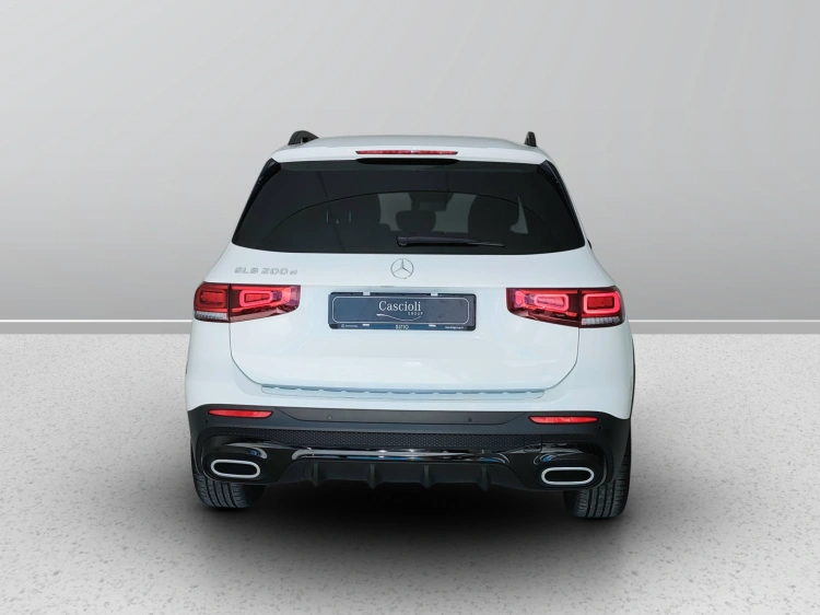 4 - Mercedes-Benz GLB 200 d Premium auto