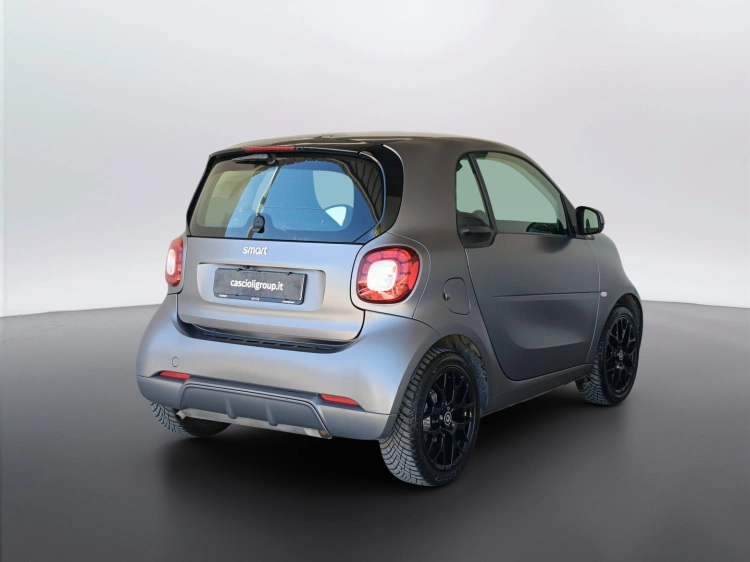 4 - smart fortwo Fortwo 1.0 Superpassion 71cv twinamic