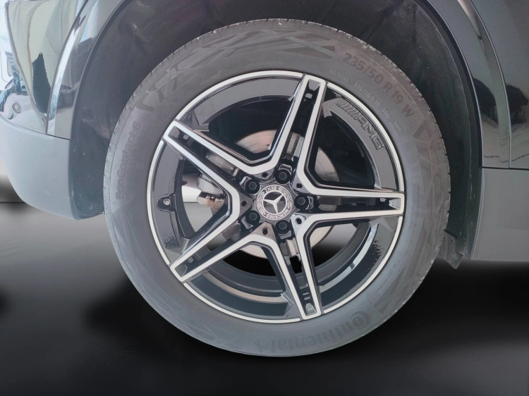 10 - Mercedes-Benz GLA 200 d AMG Line Advanced Plus 4matic auto