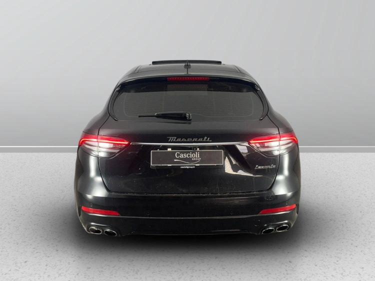 4 - Maserati Levante Levante 2.0 mhev GT 330cv auto