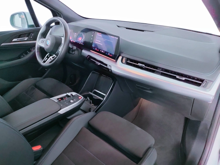 11 - BMW Serie 2 218d Active Tourer Msport auto