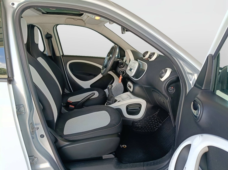 11 - smart forfour Forfour 1.0 Passion 71cv