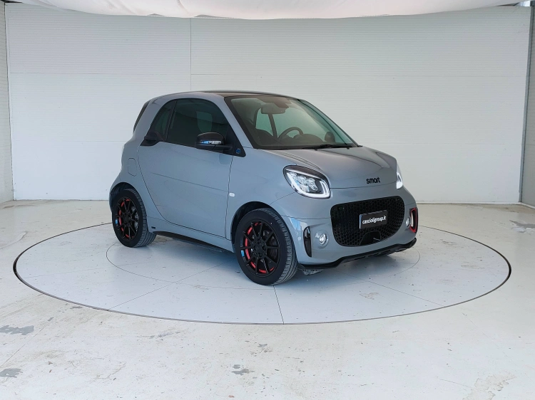 3 - smart fortwo Fortwo eq Edition One 22kW
