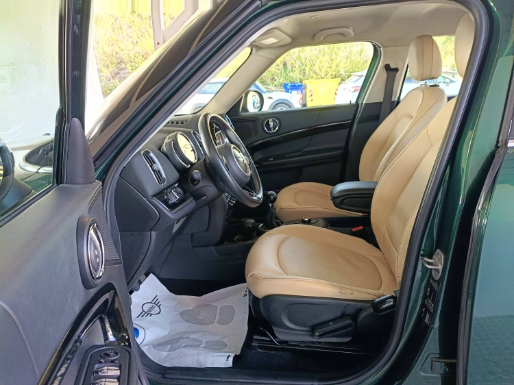 8 - MINI Countryman MINI 3PORTE COOPER