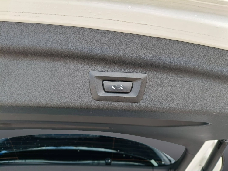 21 - BMW Serie 2 218d Active Tourer auto