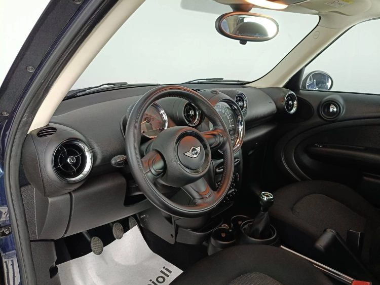 7 - MINI Countryman Mini Countryman 1.6 Cooper D E6