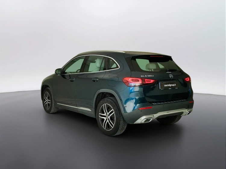 7 - Mercedes-Benz GLA 180 d Sport Plus auto