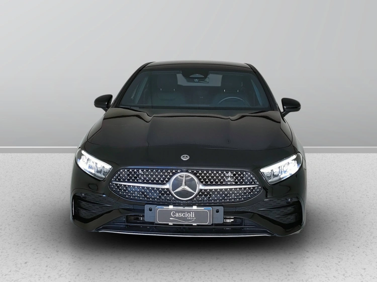 2 - Mercedes-Benz Classe A 180 d AMG Line Advanced Plus auto
