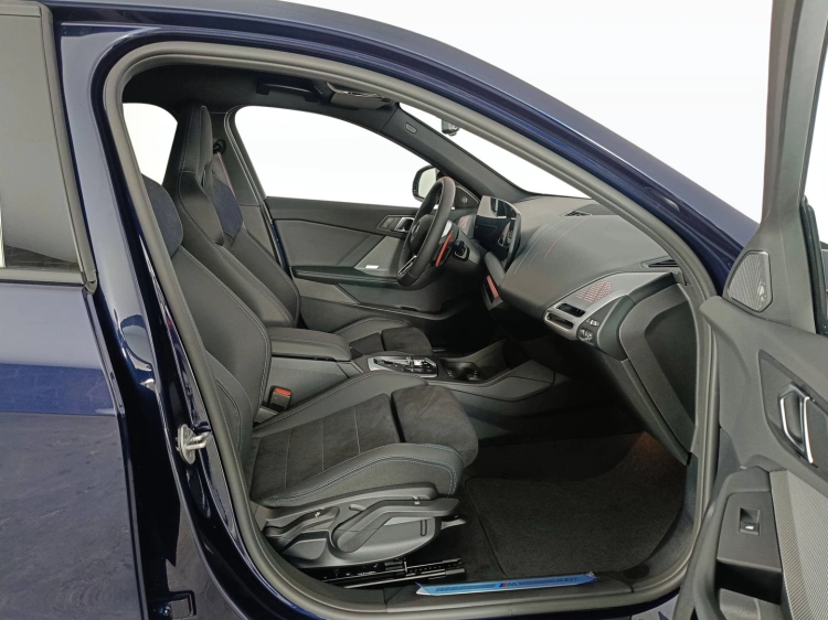 11 - BMW Serie 1 BMW M135 xDrive