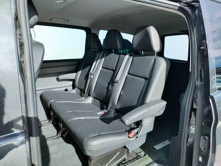 12 - Mercedes Vans Vito 119 cdi(bluetec) long mixto auto E6