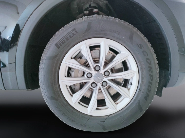 9 - Audi Q5 Q5 40 2.0 tdi mhev Business quattro 204cv s-tronic