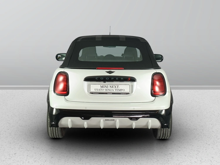 5 - MINI Cooper Mini Cooper Cabrio 2.0 S JCW auto