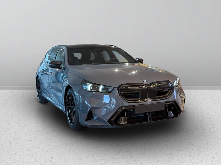 6 - BMW M M5 M5 Touring