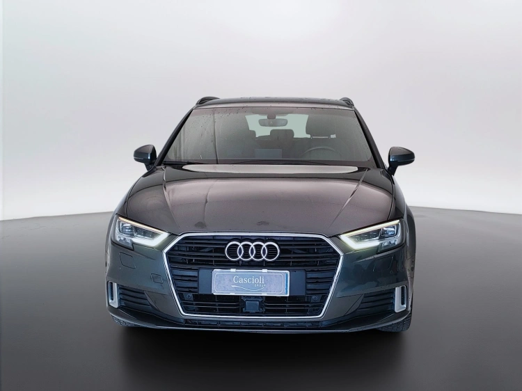 2 - Audi A3 A3 Sportback 35 2.0 tdi Sport 150cv s-tronic 7m