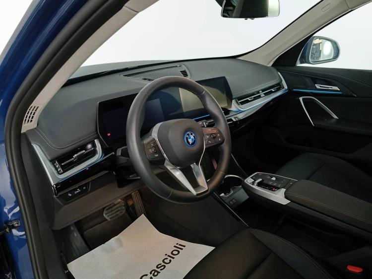 7 - BMW iX1 BMW iX1 eDrive20