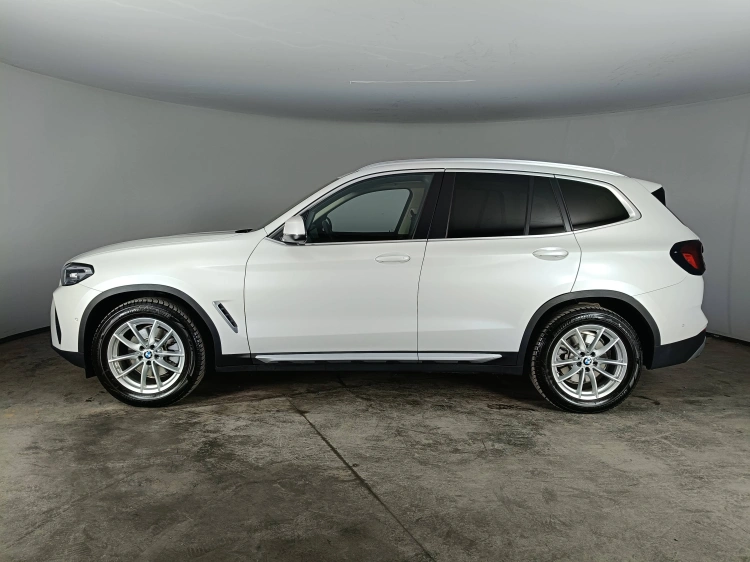 6 - BMW X3 X3 xdrive20d mhev 48V auto