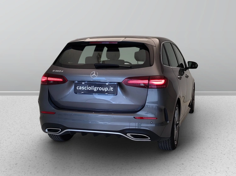 6 - Mercedes-Benz Classe B 180 d AMG Line Advanced Plus auto