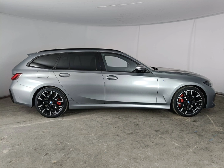 3 - BMW Serie 3 320d Touring mhev 48V Msport xdrive auto