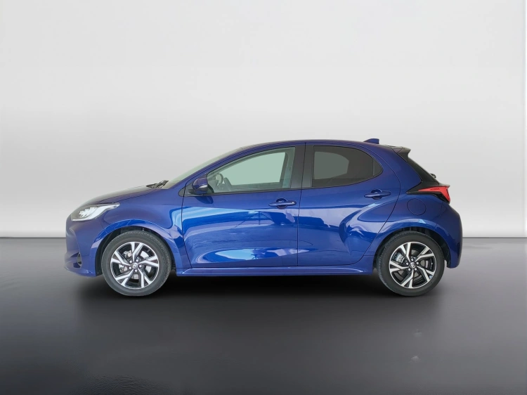 8 - Toyota Yaris Yaris 1.5h Trend