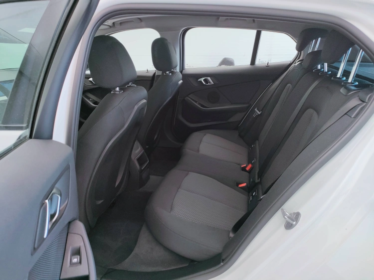 13 - BMW Serie 1 116i Msport Exterior auto