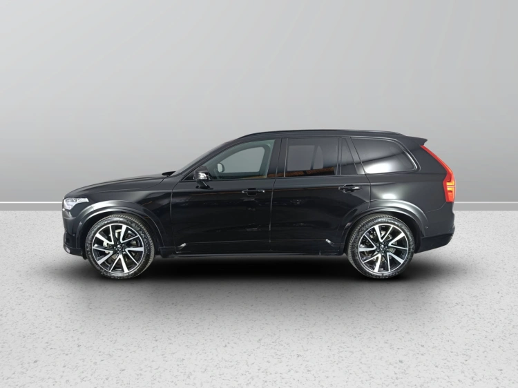6 - Volvo XC90 XC90 2.0 b5 Plus Bright awd auto