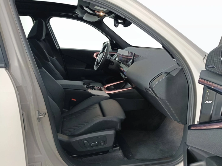 11 - BMW X3 X3 xdrive30e MSport auto