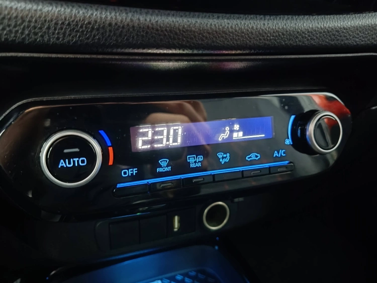 15 - Toyota Aygo X Aygo X 1.0 Lounge 72cv