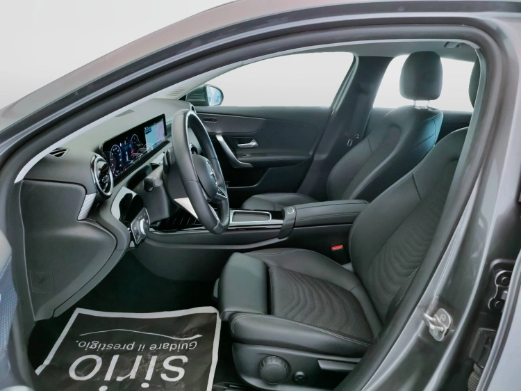 15 - Mercedes-Benz Classe A 180 d Progressive Advanced auto