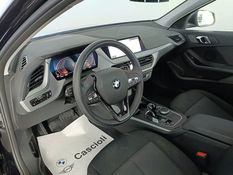 8 - BMW Serie 1 118d Business Advantage auto
