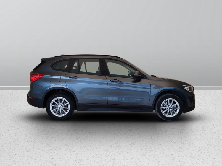 7 - BMW X1 X1 sdrive16d