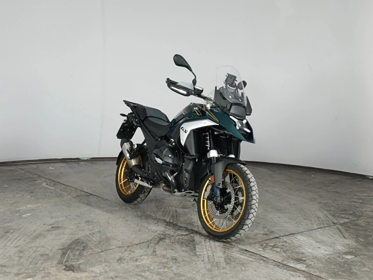 2 - BMW Motorrad GS R 1300 GS Option 719 Tramuntana my24